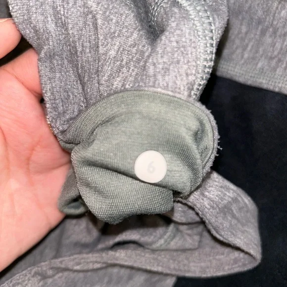 Gray Lululemon Leggings - Picture 5 of 5